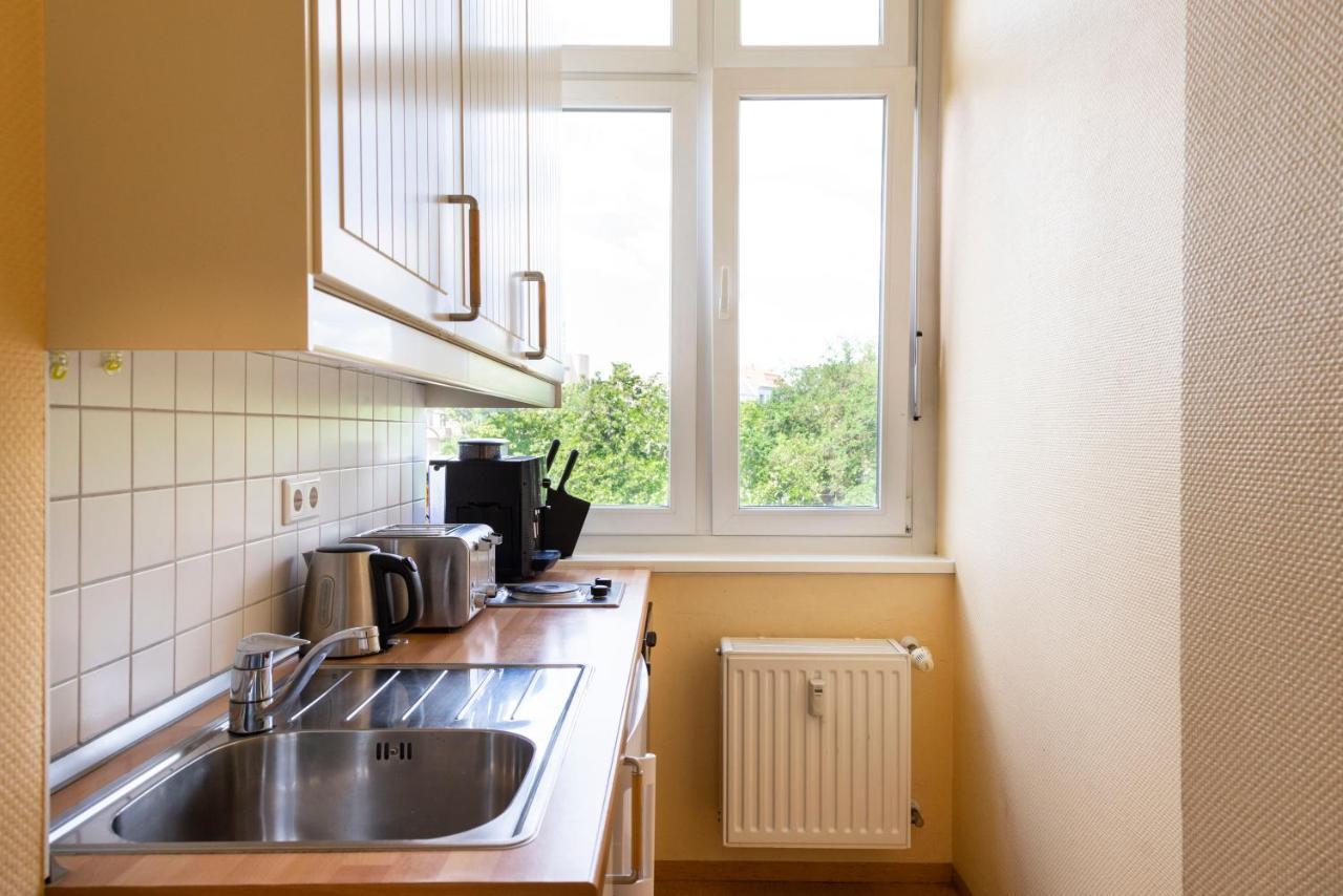 Central +3Br +Big Living Room Next To U-Station Berlin Dış mekan fotoğraf